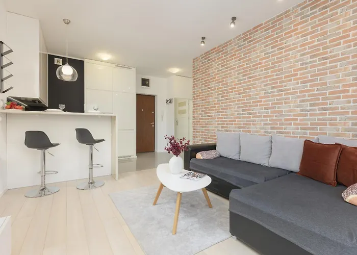 Apartamento Subtle Colors In With Furnished Balcony By Renters *